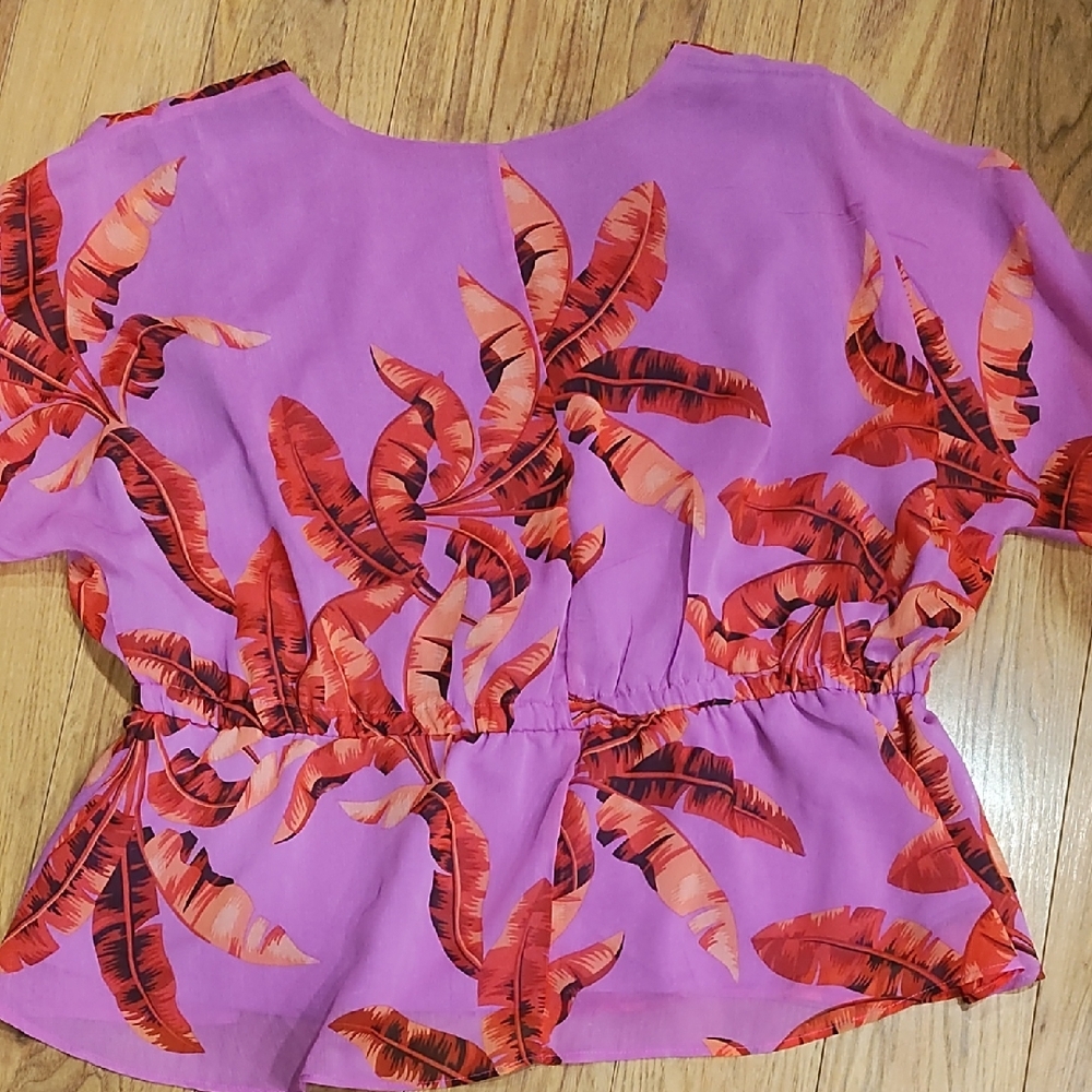 Sofia by Sofia Vergara Purple and Red Leaf Print Blouse - Picture 5 of 9